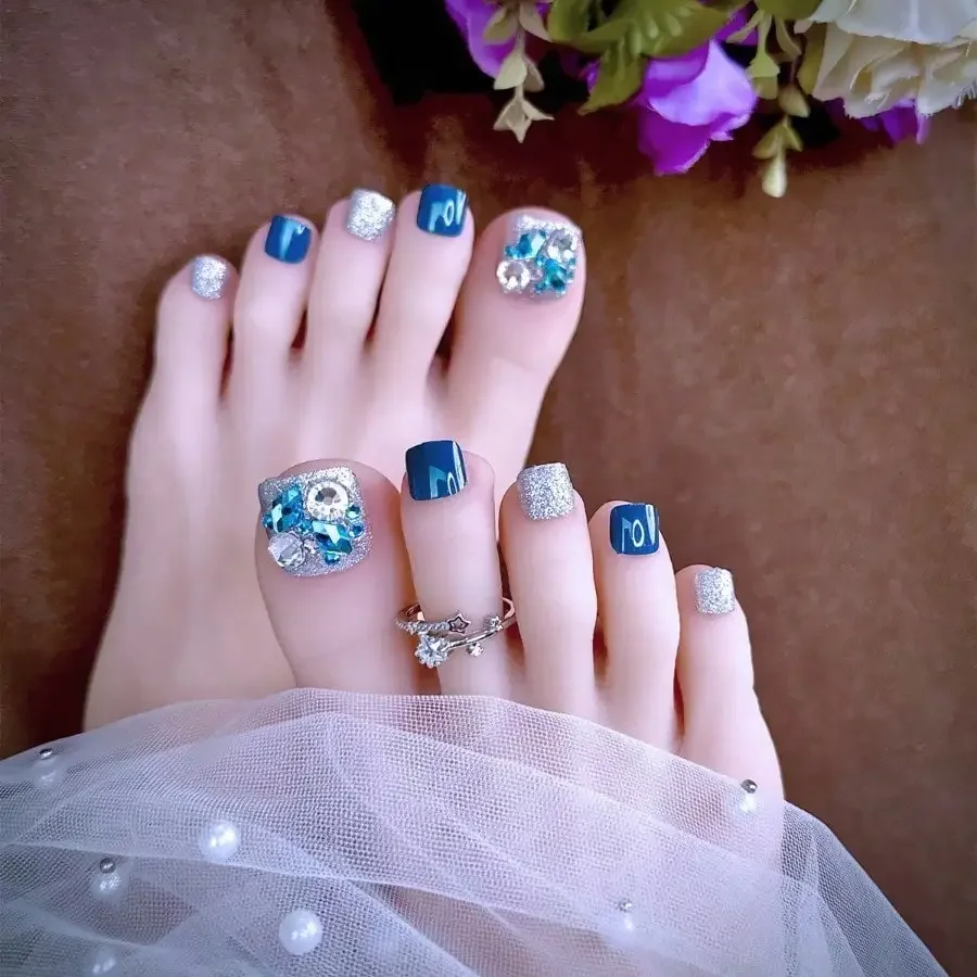 

24Pcs Royal Blue Rhinestone Toe Press On Nails, Y2K Bling Reusable, Jelly Glue & Nail File Included