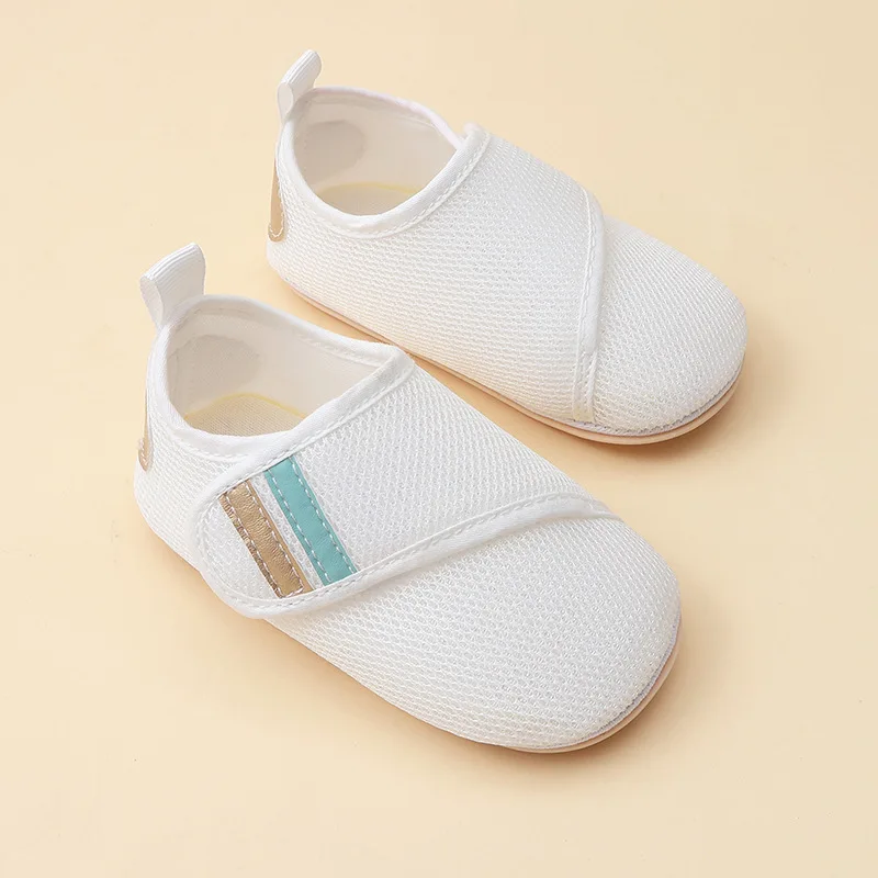 2025 طفل حذاء طفل صغير الربيع والخريف حذاء طفل الجوارب الأحذية الطابق الأحذية المضادة للانزلاق لينة وحيد الطفل داخلي حذاء طفل