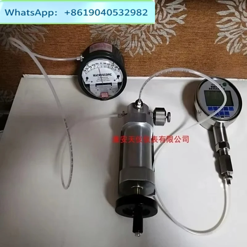 Gauge Calibrator, Tiny, Portable Micro Pressure Pump Hand Pump