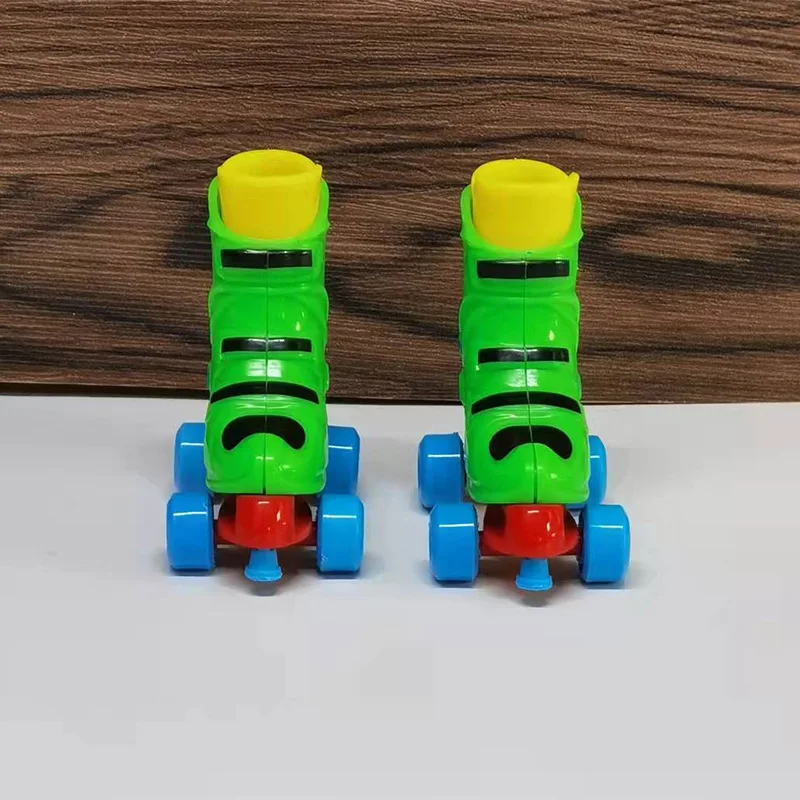 Mini patins à doigts créatifs pour enfants, jouets de cyclisme, puzzle amusant, patin à roulettes, cadeau pour enfants, 1 paire