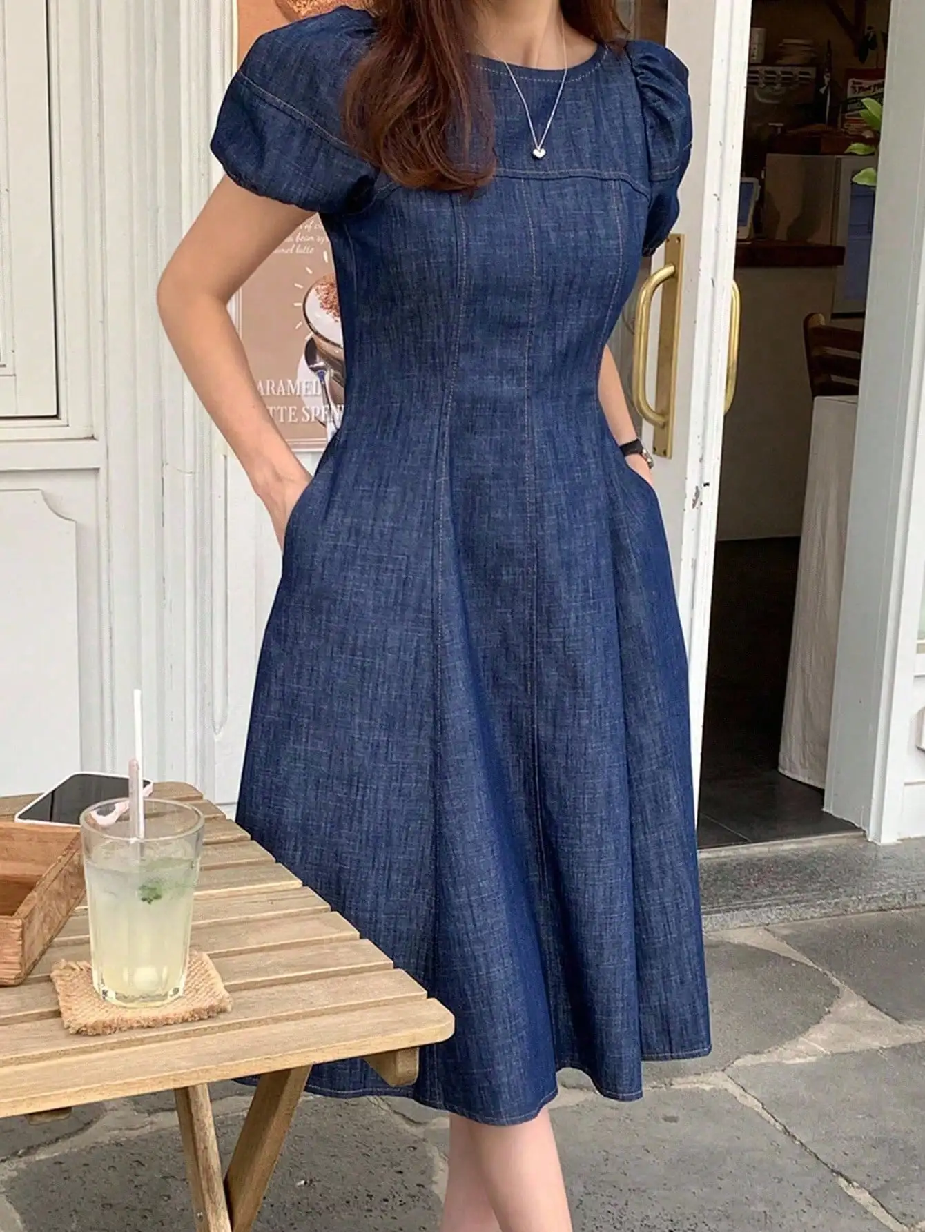 

Women Solid Color Round Neck Waisted Puff Sleeve A-Line Denim Dress Summer