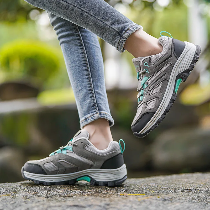 Outdoor Hiking Shoes Women Thick Bottom Lightweight Women Breathable Wear-resistant Fashion Casual Professional Shoes Women