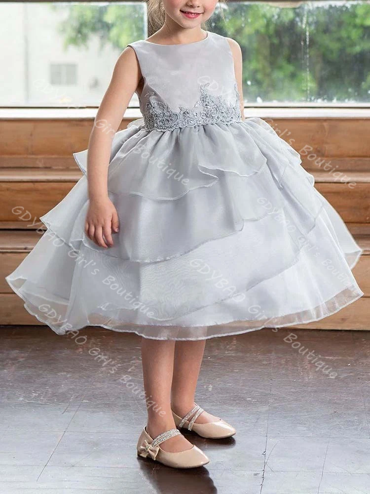 

Girls Grey Princess Dress Simple Tiered Organza Tea Length Wedding Flower Girl Dress Sequined Applique Pageant Gown Custom Made