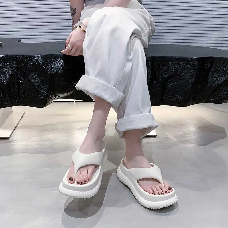 

Bed Sumer Women's Sandals Women's Stylish Shoes Luxury Woman Slipper Sneakers Sports Wholesale 2025outdoor Tenus Baskette