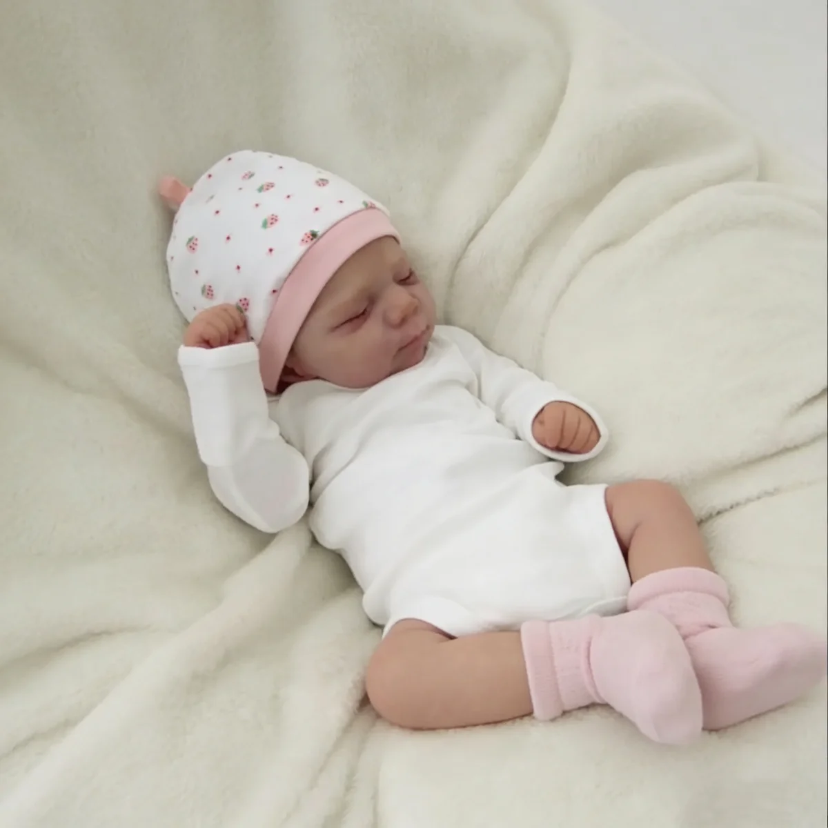 MRB 18 Inch Reborn Baby Doll Pascale Lifelike Newborn Doll Handmade Painted Hair 3D Skin Tone Visible Veins Gift Toy For Girls