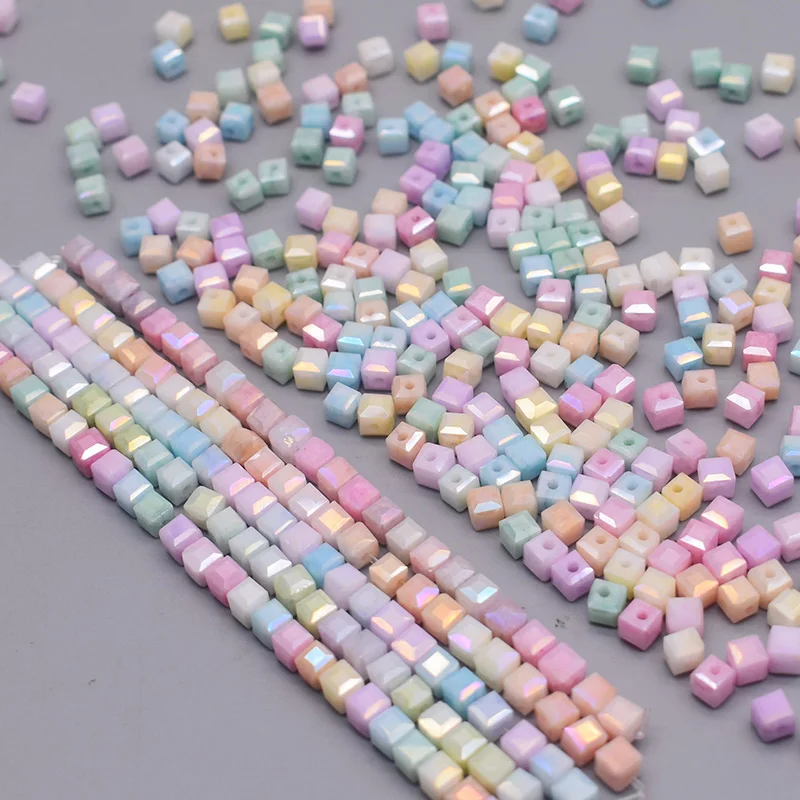 

New Color 4mm 95pcs Czech Crystal Glass Beads Cube Square Crystal Beads Charms Colour Candy Seed Beads For DIY Jewelry Making
