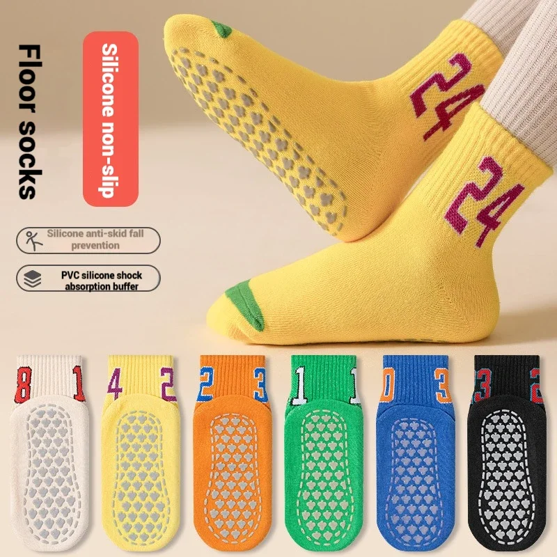 6Pairs of Children\'s Non SlipFloor Socks Trampoline Socks All-season Universal Solid Color Trendy Indoor Yoga Socks for Students