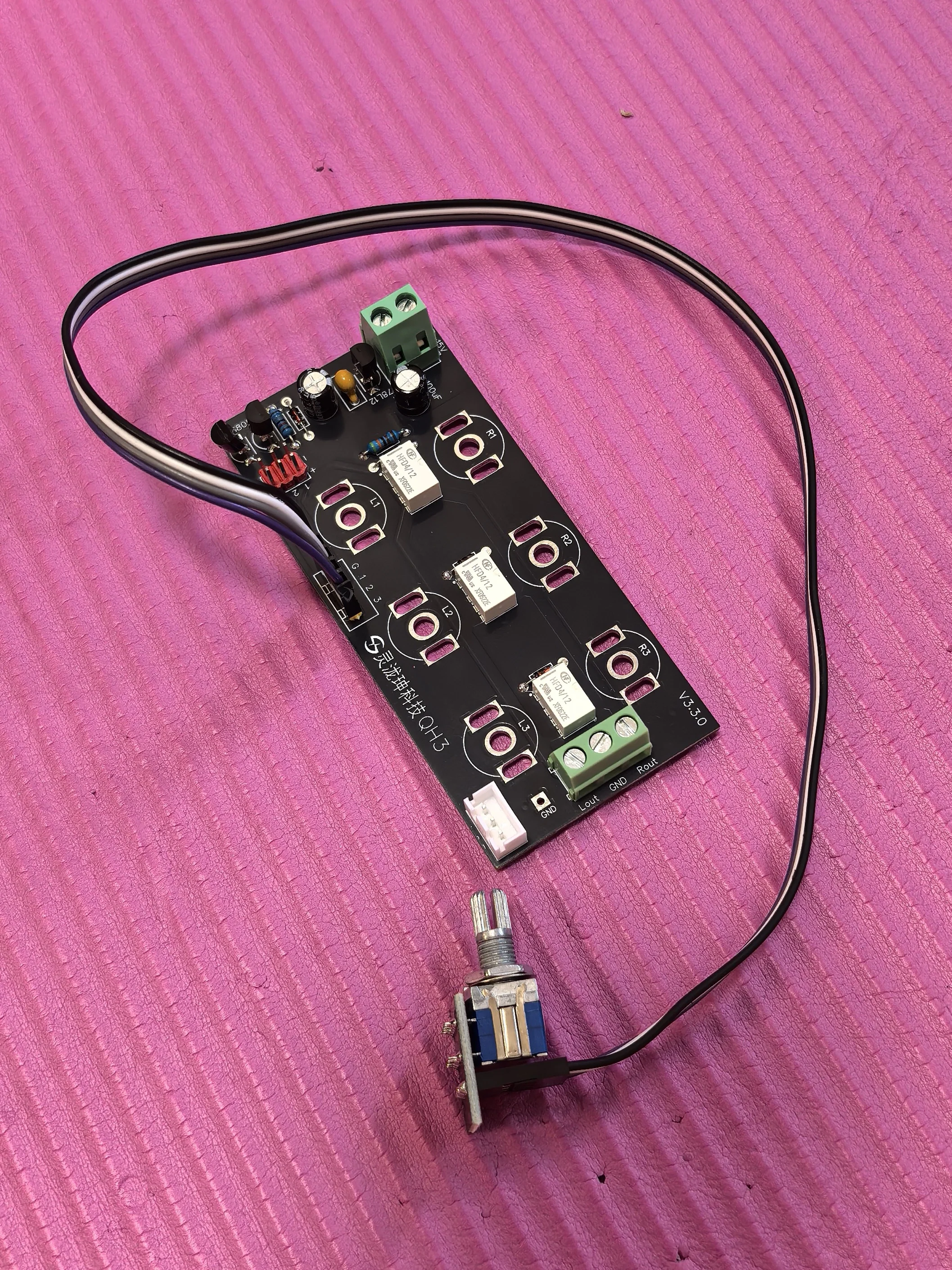 Плата переключателя 3-стороннего аудиовхода, реле, ручной выбор сигнала, выход 3 в 1