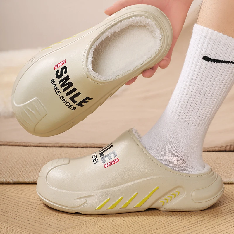 Nuevas zapatillas de algodón a la moda para hombre y mujer, zapatos cálidos de algodón para el hogar, calzado para jardín impermeable, zapatos concisos sin cordones para interiores