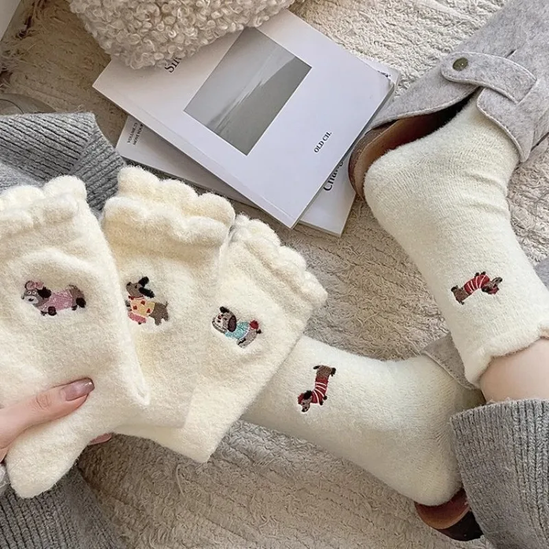 

Cute Japanese Cartoon Thermal Socks for Women - Thick Plush Self-Heating Winter Socks, Warm & Cozy Crew Socks socks