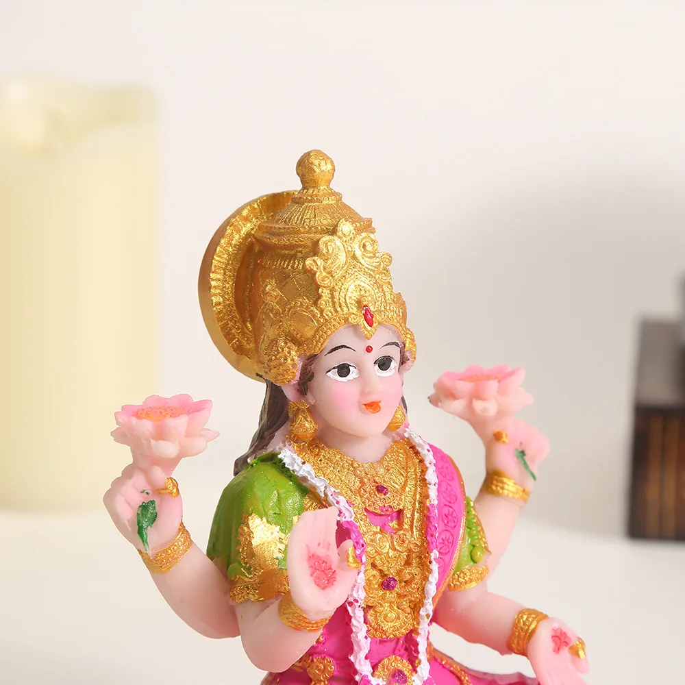 

Indian Snow Mountain Goddess Resin Character Crafts