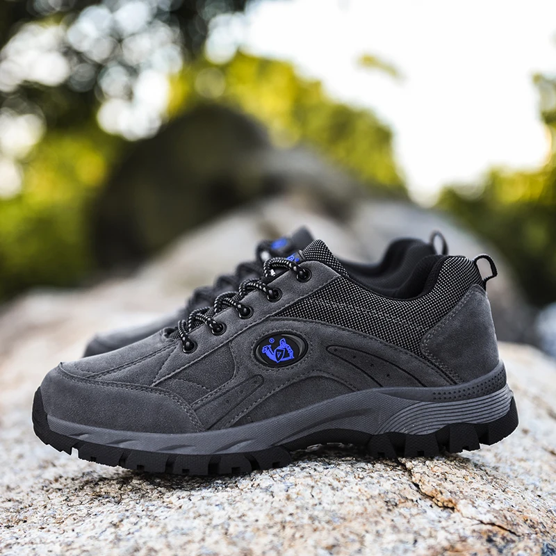 

Winter Fur Warm Men's Hiking Shoes Wear-resistant Hunting Tactical Sneakers Women Trekking Mountain Shoes Unisex 36-48