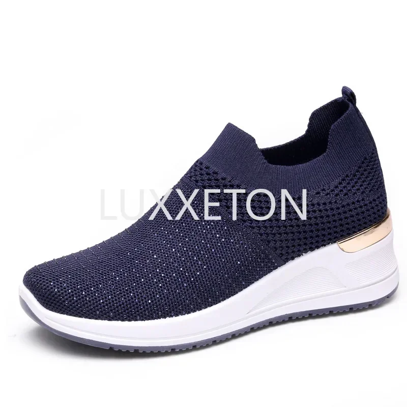 2024 Spring New Sports Shoes for Women\'s Versatile Thick Sole Knitted Mesh Top, One Step Casual and Comfortable Single Shoes