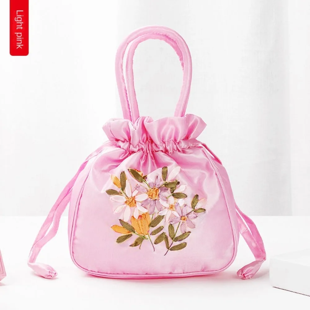 

Top Handle Small Women Bucket Bag Handmade Embroidery Dacron Top Handle Ladies Handbag Mini