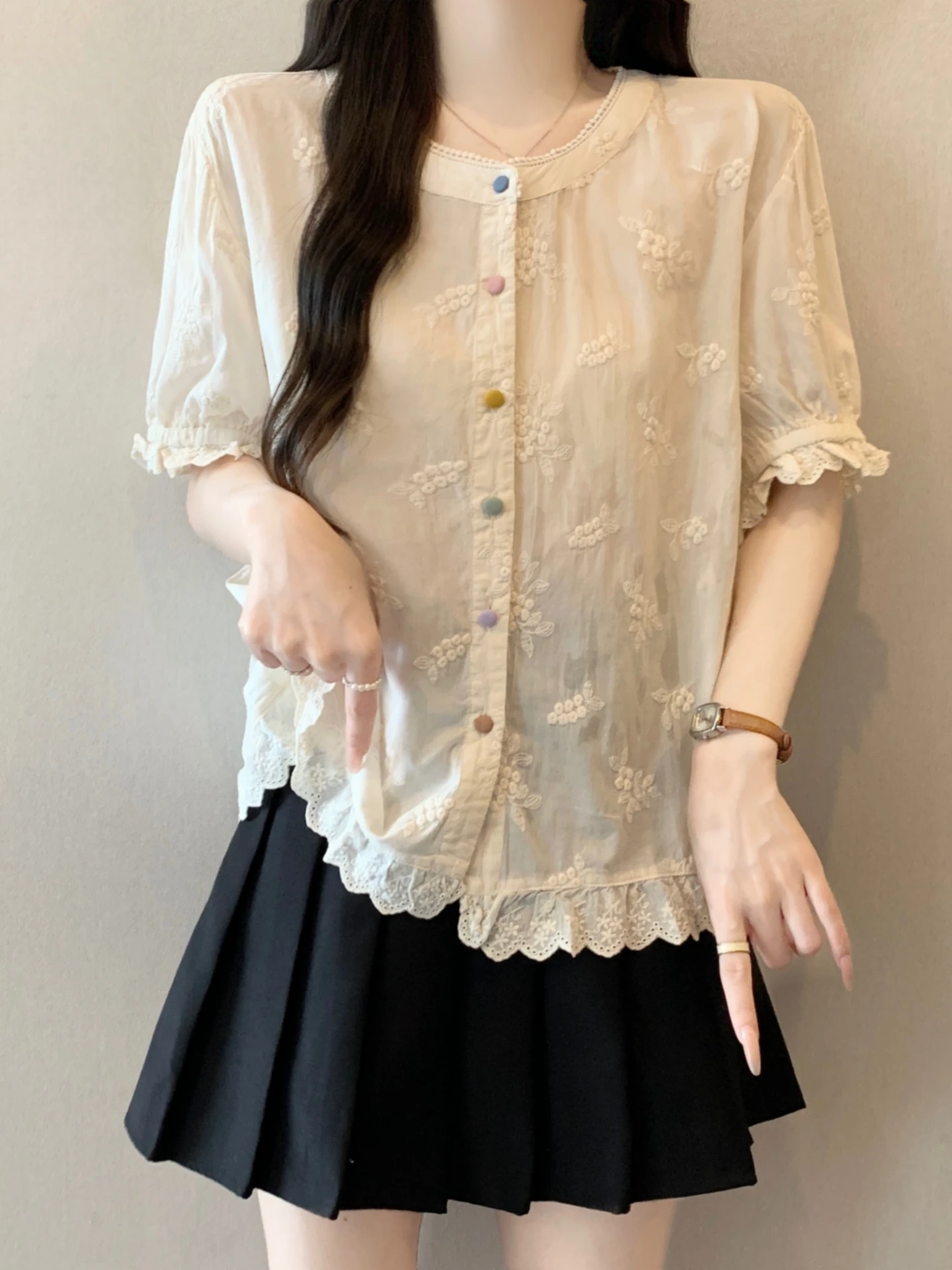 

Lace Embroidery Short Sleeve Base Shirt Women Summer 2026 plus Size Slimming Design Buttons Top Korean Style Bubble ...