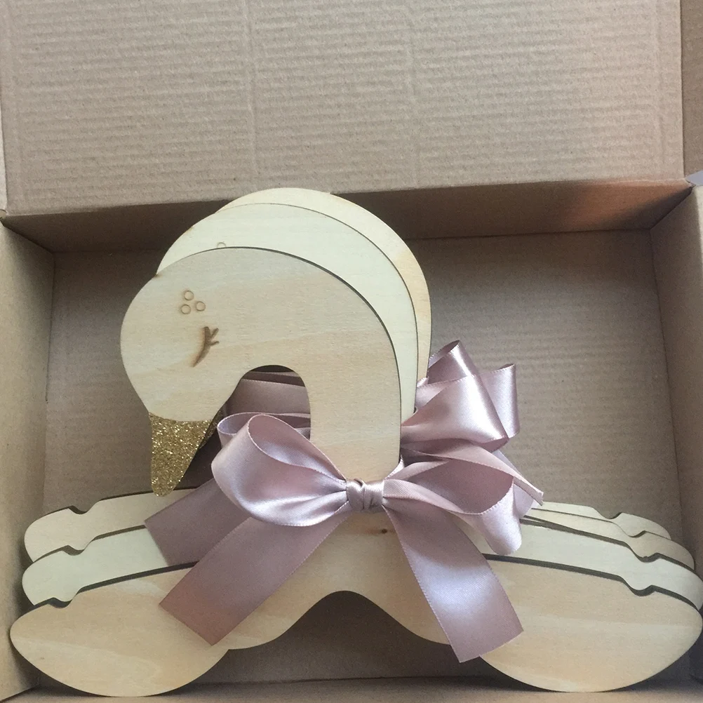 

2pcs Swan Shape Coat Hanger Kids Wood Coat Handmade Storage Wood Clothes Rack Bowknot Clothes Hanger Tidy Wardrobe Organizer