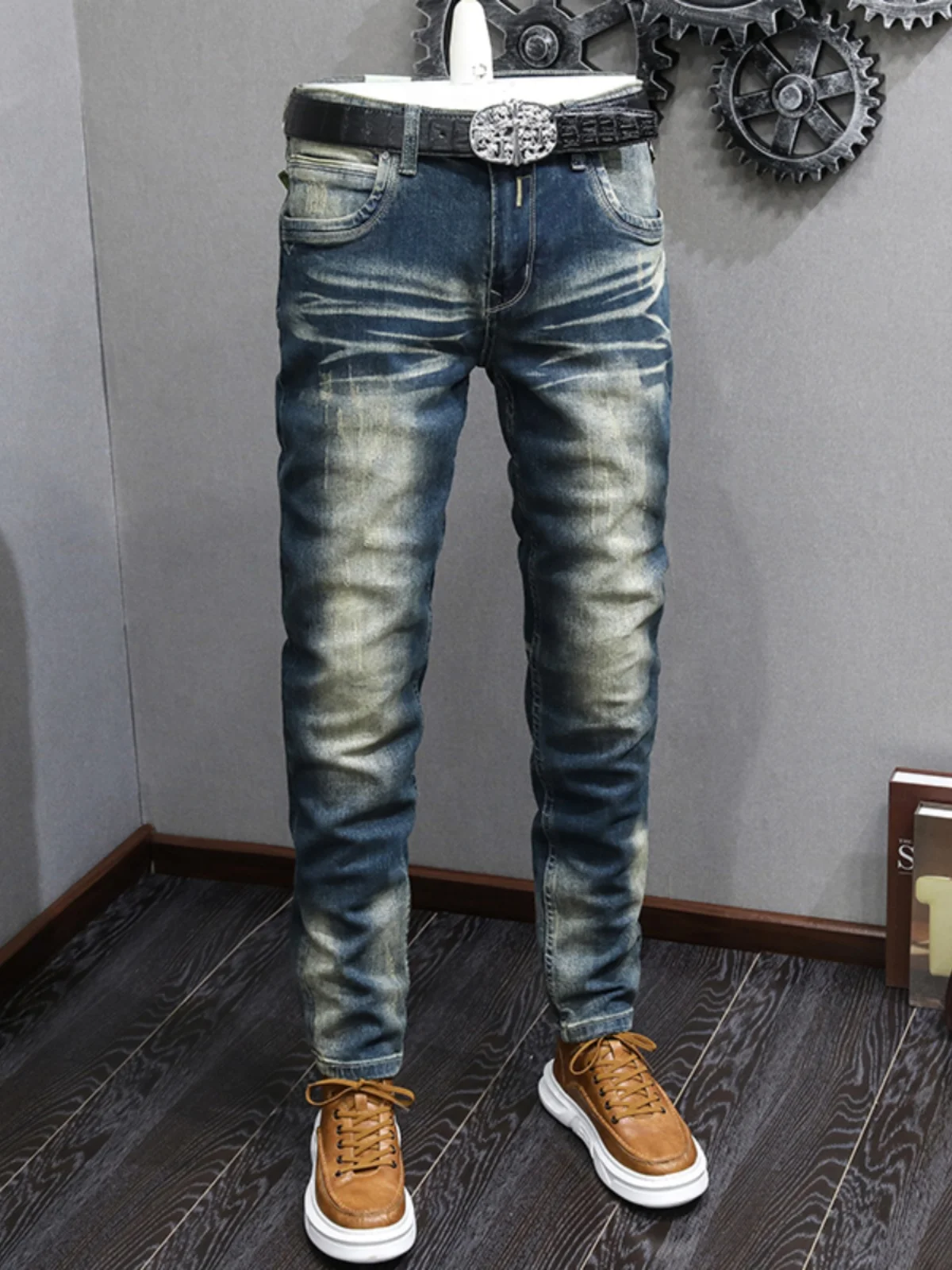 

Trendy Retro Straight Leg Men's Jeans Cotton Stretch Denim Motorcycle Style Casual Comfortable mid Waist Zipper Fly Autumn Wi...