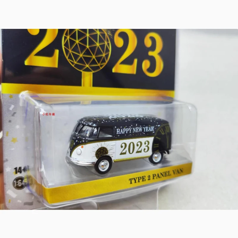 Greenlight 1:64 2023 New Year's TYPE T2 PANEL VAN Alloy Truck Model Adult Classic Collection Display Decoration Gift Souvenir