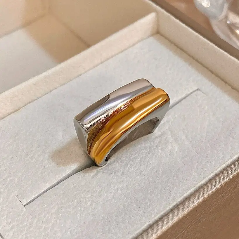

Smooth Surface Stainless Steel Chunky Ring for Women Men Minimalist Golden Silvery Mixed Color Geometric Finger Ring Jewelry