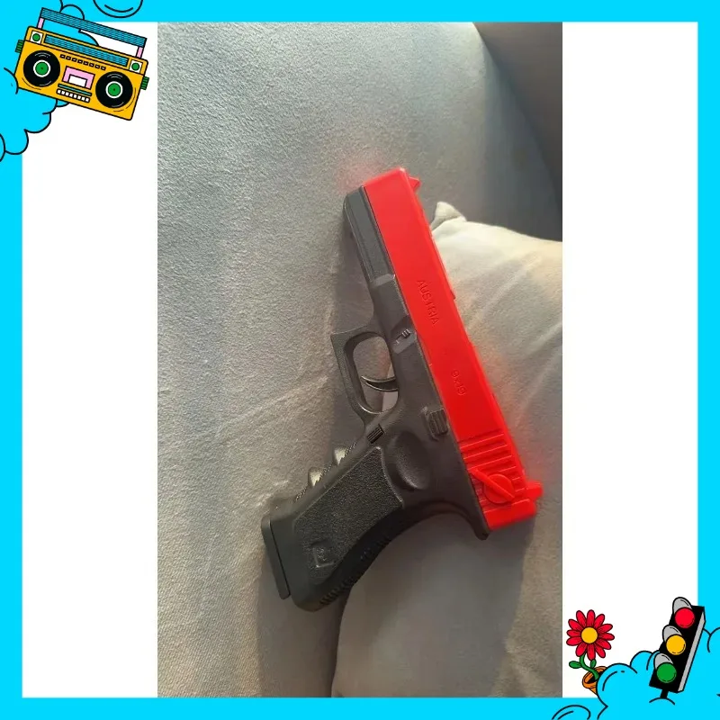 

Manual G17 Soft Bullet Toy Gun with Bottom Magazine For Outdoor Combat Games