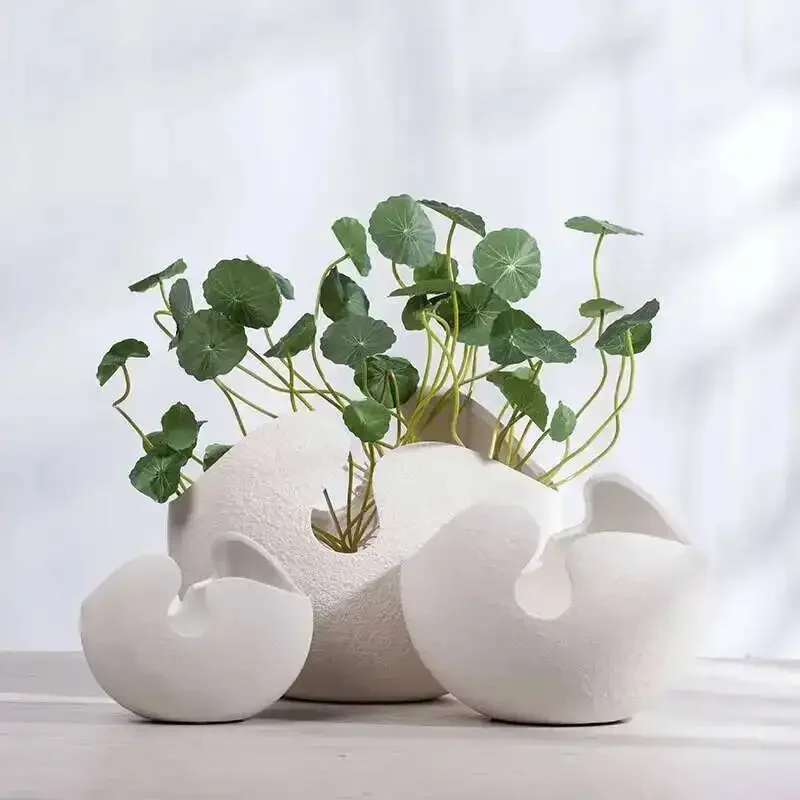 Ceramic Vase Creative Modern Fashion White Eggshell Flower Arrangement Vegetarian Burning Home Decoration Ornaments