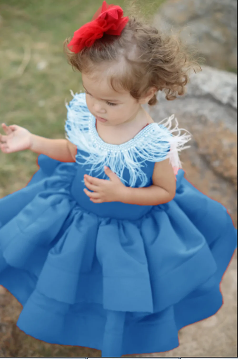 

2025 Classic Elegant Ball Gown Princess First Communion Dress O Neck Simple Sleeveless Pleat Wedding Party Flower Girl Gown New
