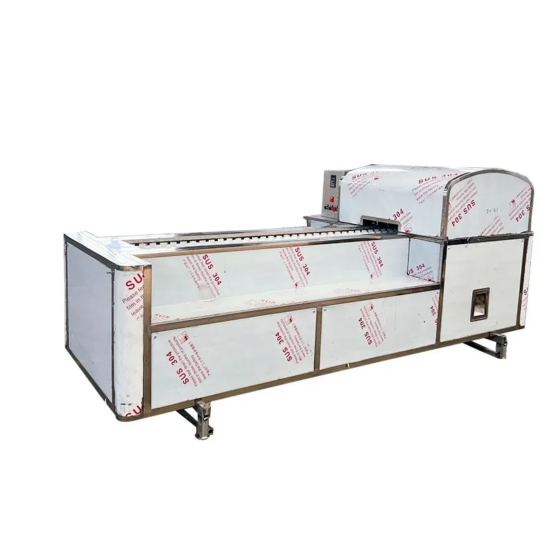 Commercial hawthorn red date pitting machine Automatic peach pitting and petal cutting machine