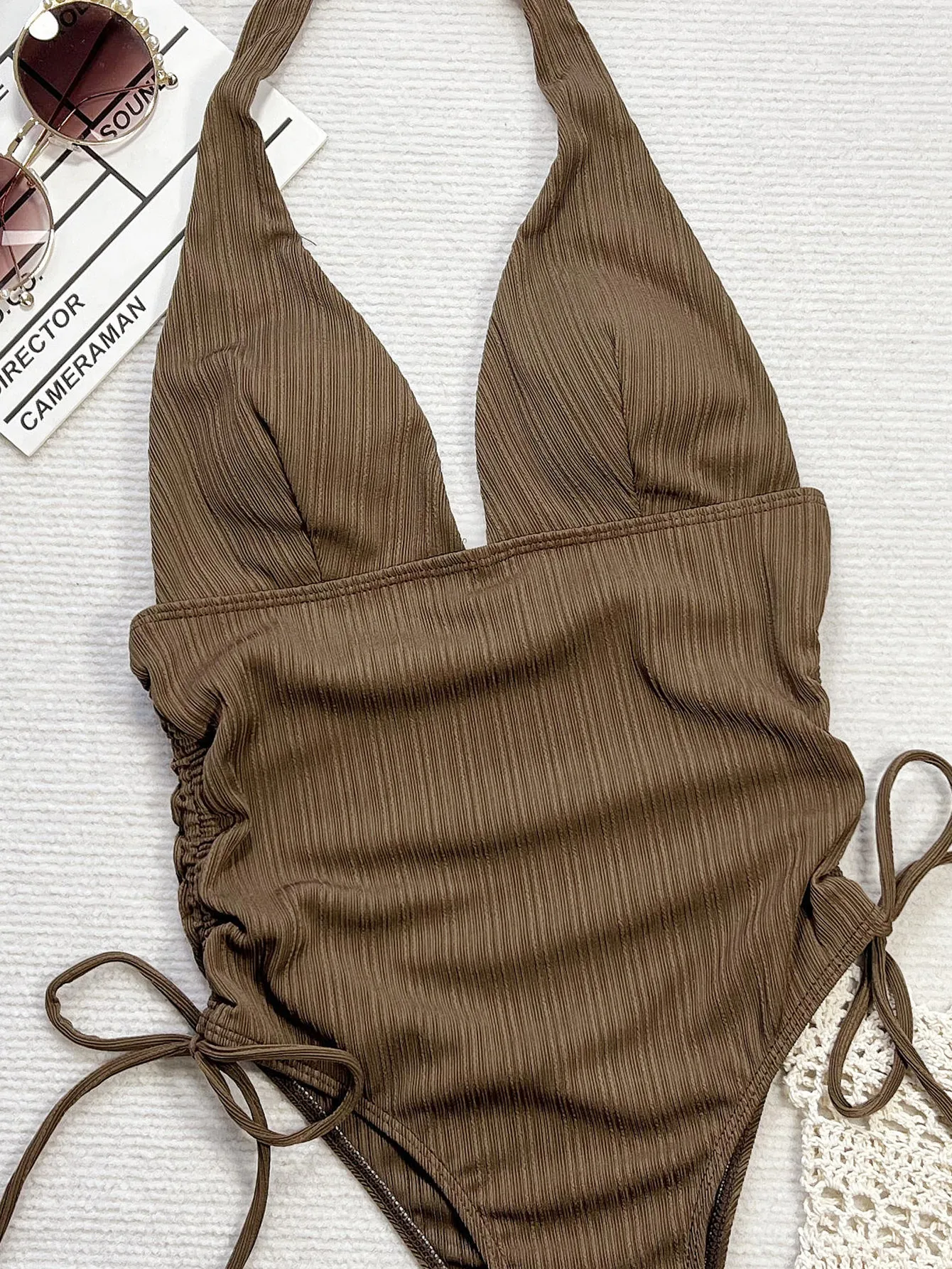 เซ็กซี่สีน้ําตาลลึก v คอชุดว่ายน้ํา one piece halter tie ผู้หญิงบิกินี่ชุดว่ายน้ําชุดว่ายน้ําชุดชายหาด bodysuits