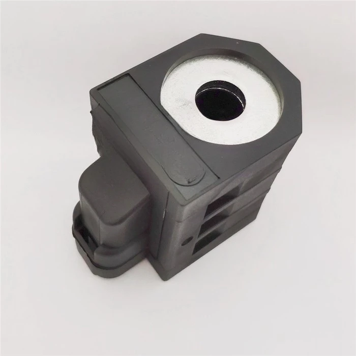 

Excavator Accessories Solenoid Valve Coil R60 80 150 220 215 225-7