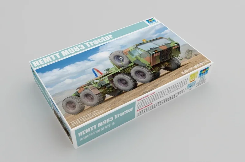 Trumpeter 01021 1/35 HEMTT M983 Tractor-Scale Model Kit