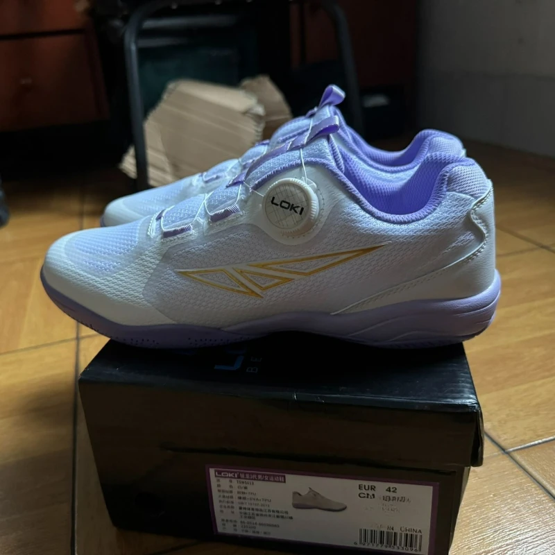 

Professional Table Tennis Shoes For Men Women White Blue Tennis Shoes Unisex Breathable Court Shoe Comfortable Badminton Shoes