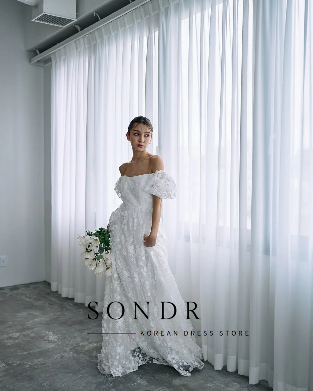 Sondr Luxury Lace Japanese Wedding Dresses Boat Neck Short Sleeves Bridal Gown Customized Princess A Line Wedding Party Dresses