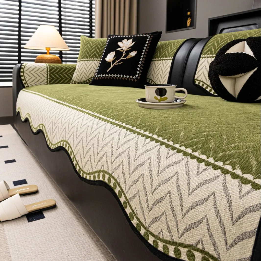 1pcs Chenille Sofa Cushion All-Season Universal Non-Slip Anti-Cat Scratch Sofa Cover Dustproof Machine Washable Seat Pad