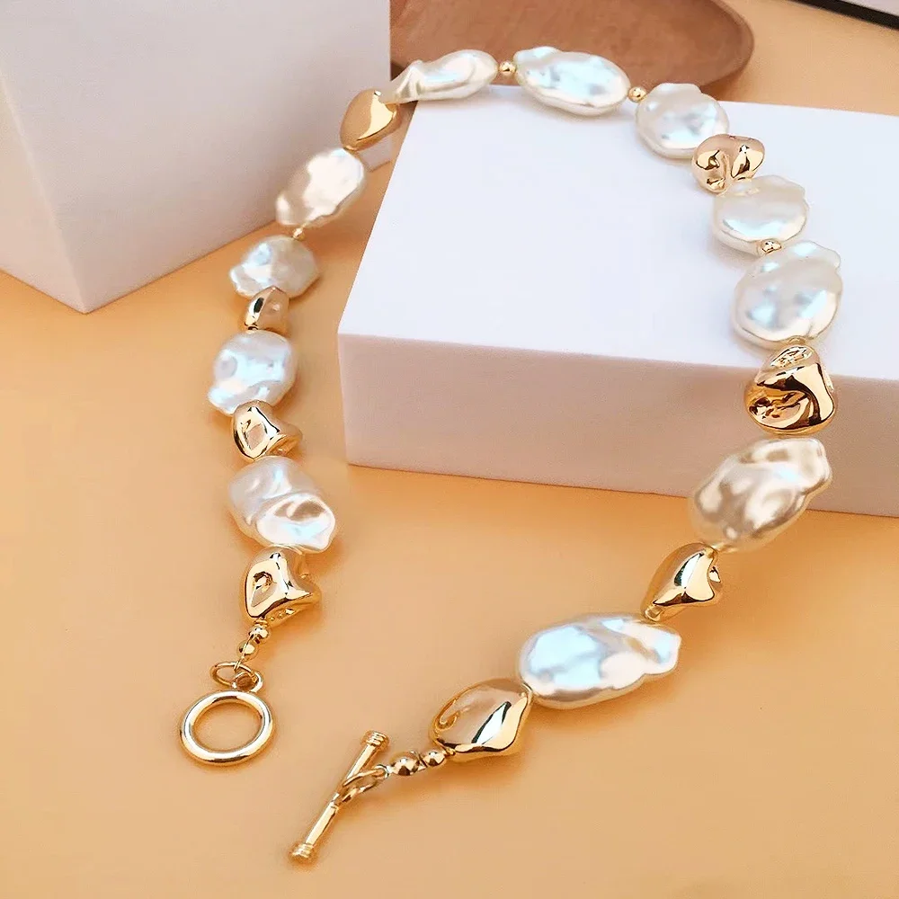 Noble Temperament Ladies Vintage Baroque Royal Style Jewelry Classic Pearl Necklaces Are Perfect for Everyday Party Gift Jewelry