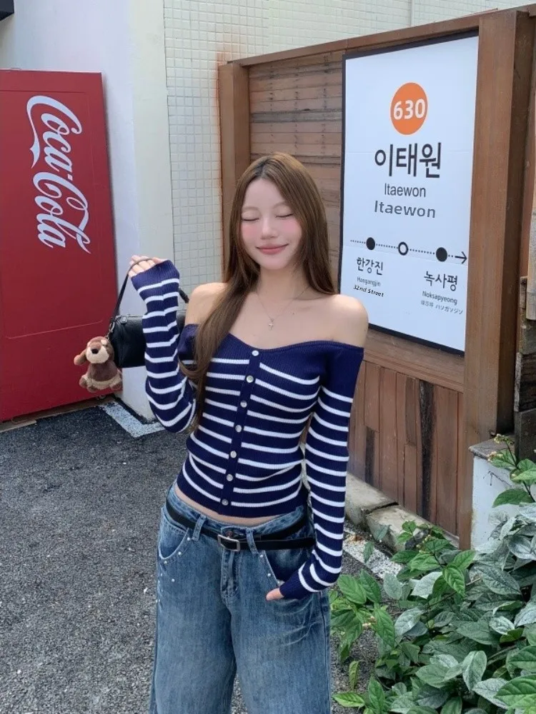 한국 슬레 컬러 블로 스트라이프 원숄더 롱 슬리브 니트 스웨터 여성용 가을 겨울 슬림핏 달콤하고 매운 시크...