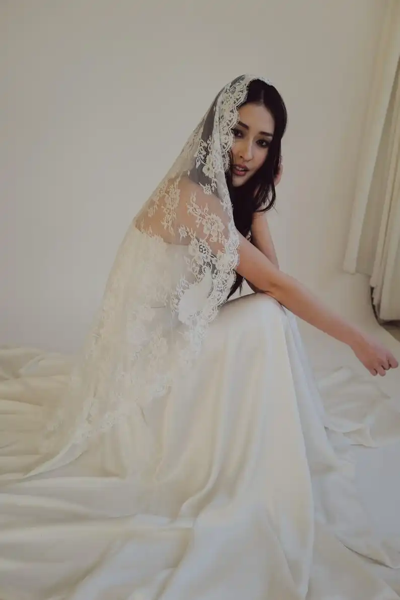 Waltz Length Chantilly Lace Mantilla Wedding Veil Romantic Bridal Veil Wedding Accessories Custom Length