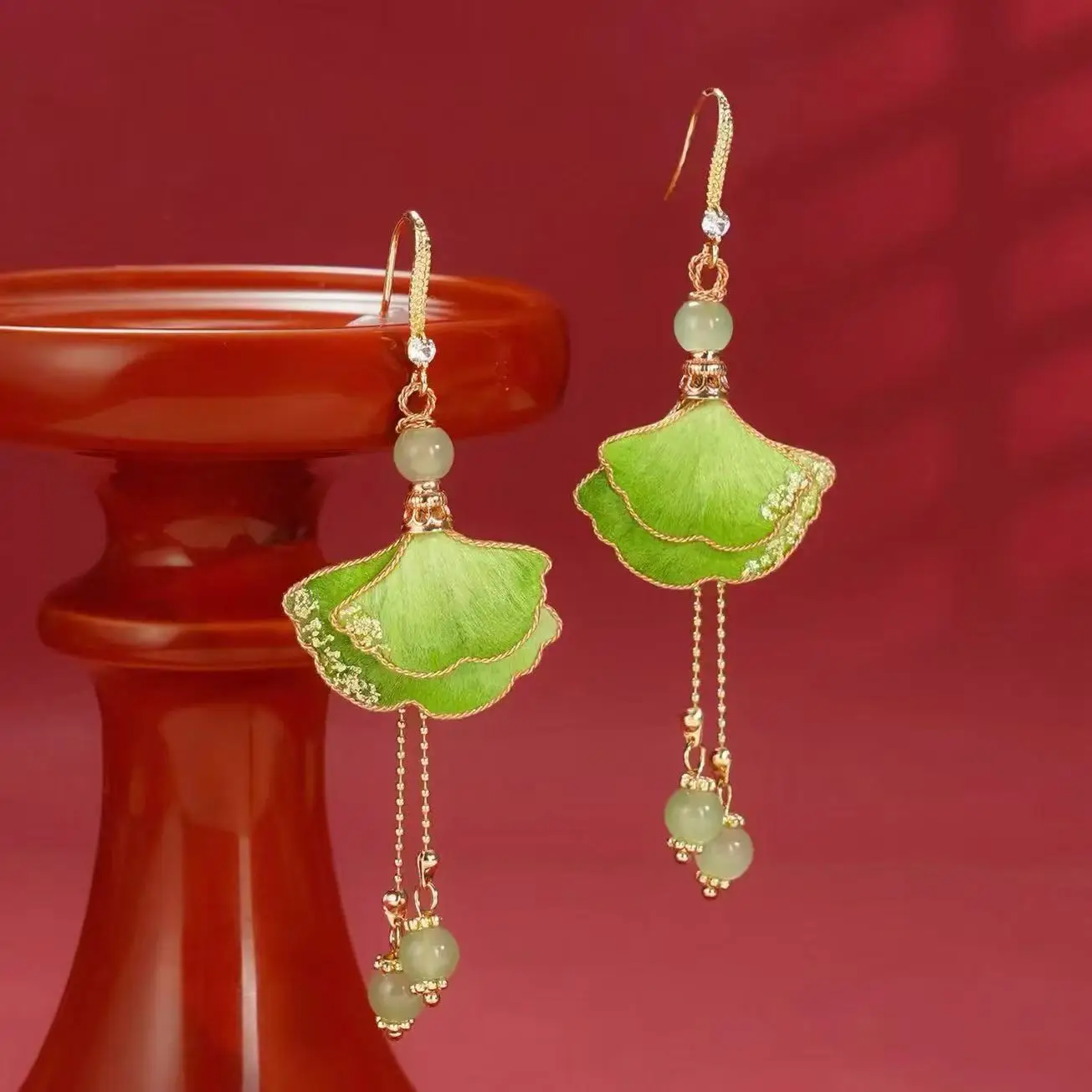 New Chinese style niche design Chinese style green apricot leaf fan tassel earrings women unique temperament beautiful earrings