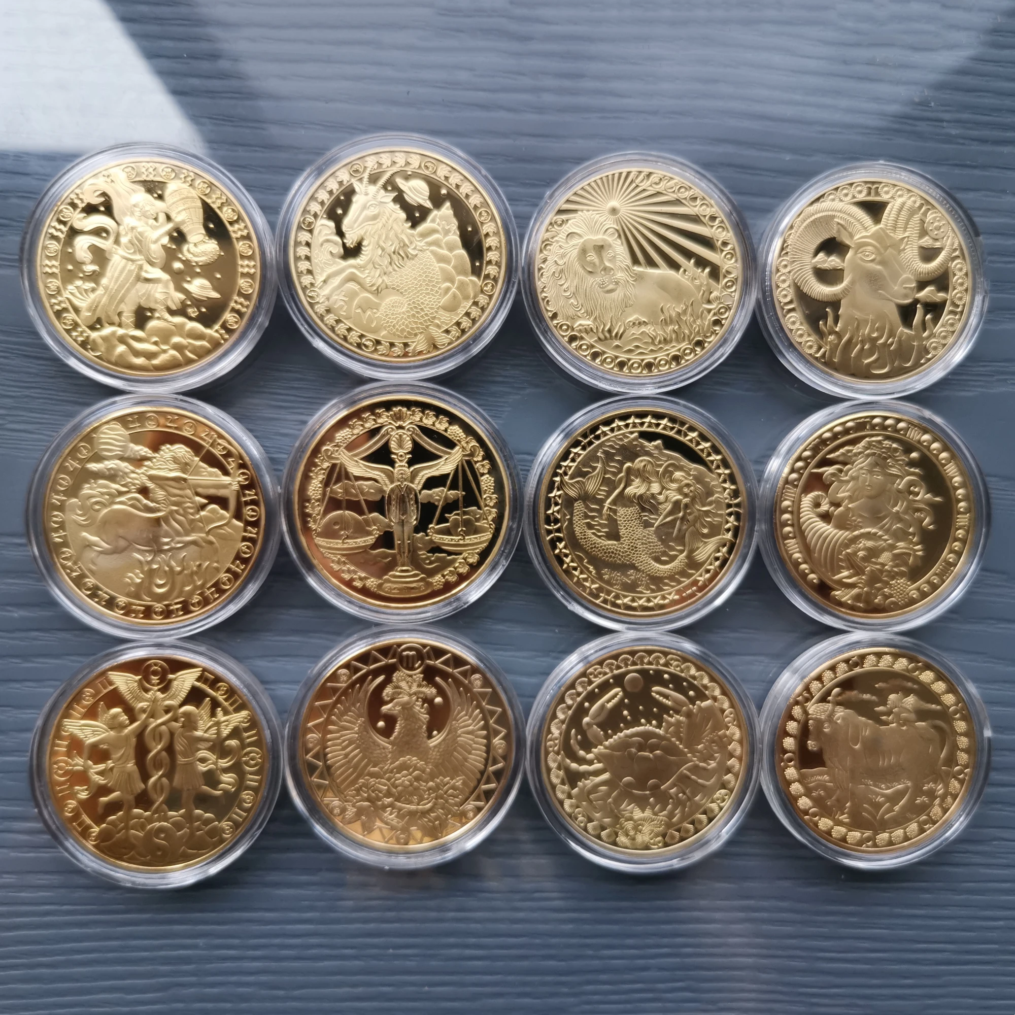 

12Pcs/Set Twelve Constellations Zodiac Collectible Coins Gold Plated Souvenir Coins Set Crafts Art Home Decor Collection Gifts