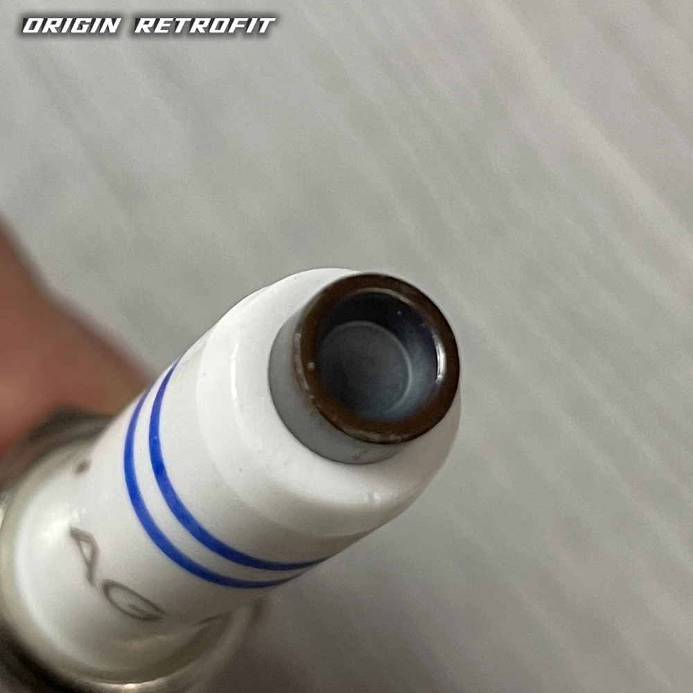 04E 907 612 C 04E907612C Genuine Spark Plug for Golf Passat VariantT-Corss VS5 VS7 Tiguan CC Polo Jetta Audi A1 A3 Q2 Q3 1pcs