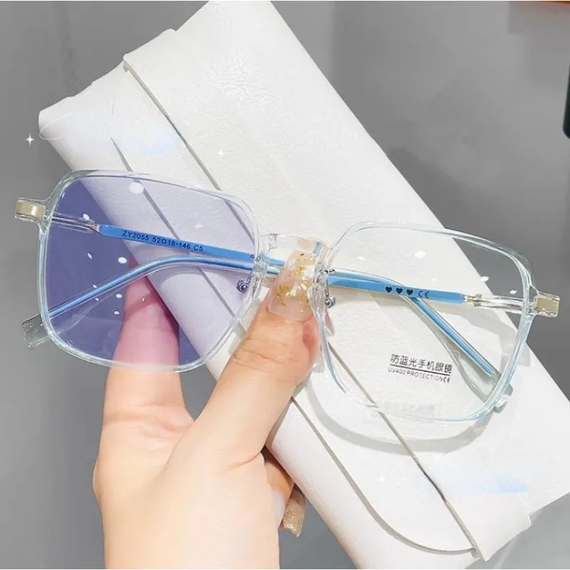 Photochromic Sun Glasses Large Frame Glasses Women's Flat Glasses The Lenses Turned Into Gray Glasses