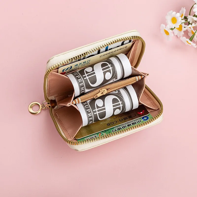 Disney Winnie the Pooh Mini Portable Wallet with Zipper Waterproof PU Leather Coin Purse for Kids Boys Girls Children Gift