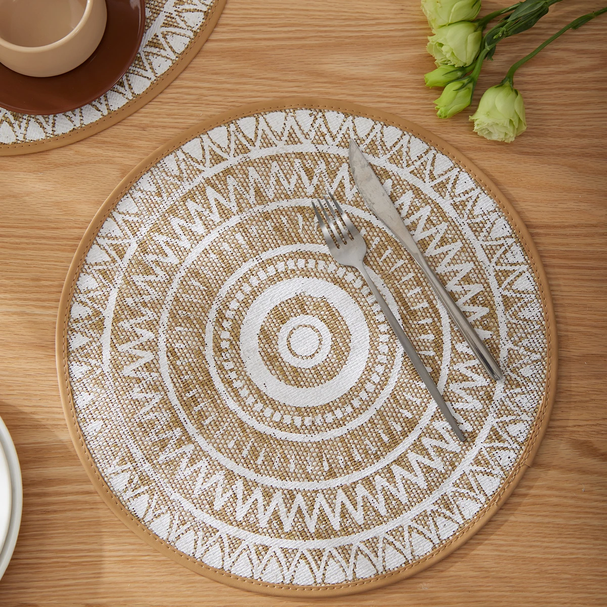 Boho Jute Sackleinen Tischsets Hitzebeständige Esszimmer Tischset mit Kunstlederkanten Küche Tischset Ostern Tischset Tischdekoration