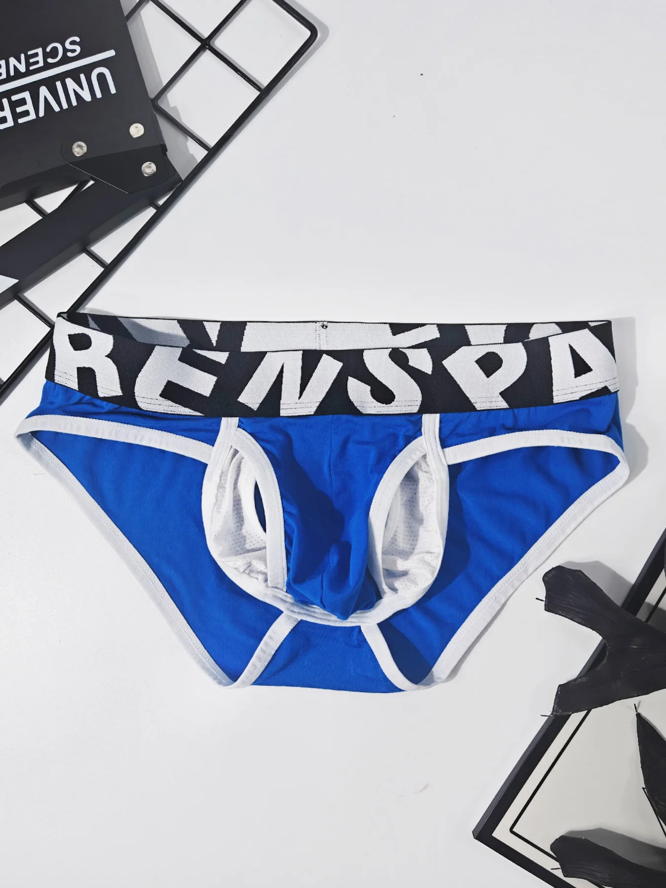 Men's Bamboo Fiber Low Waist Briefs Sexy Trendy Color Underwear Comfortable Sweat-Absorbent Antibacterial Shorts Underpants