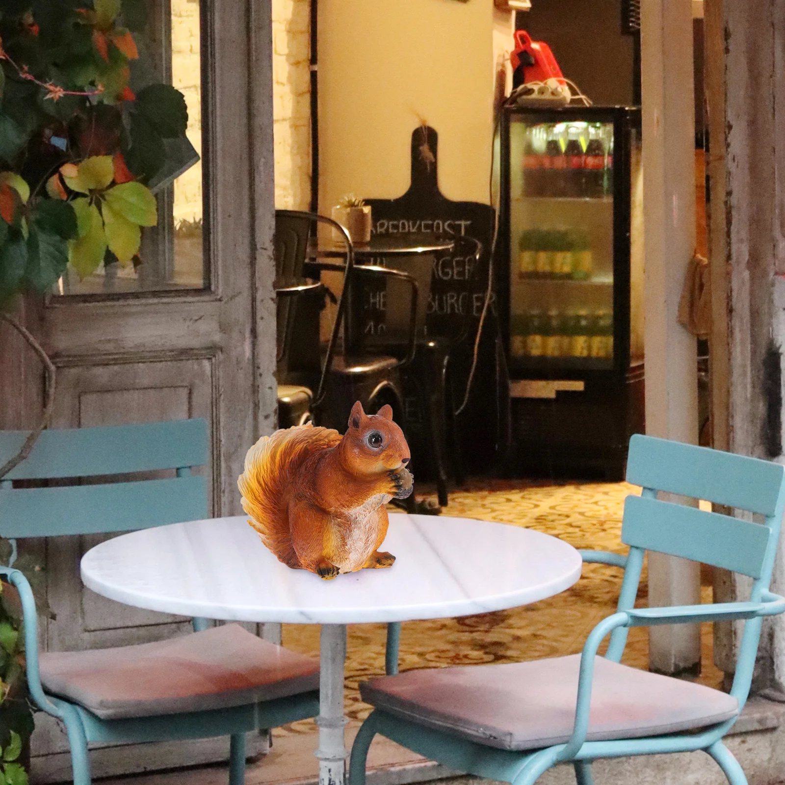 

Simulation Squirrel Resin Animal Sculpture for Garden Yard Patio Decor Outdoor Indoor Scene Layout Decoration Supply