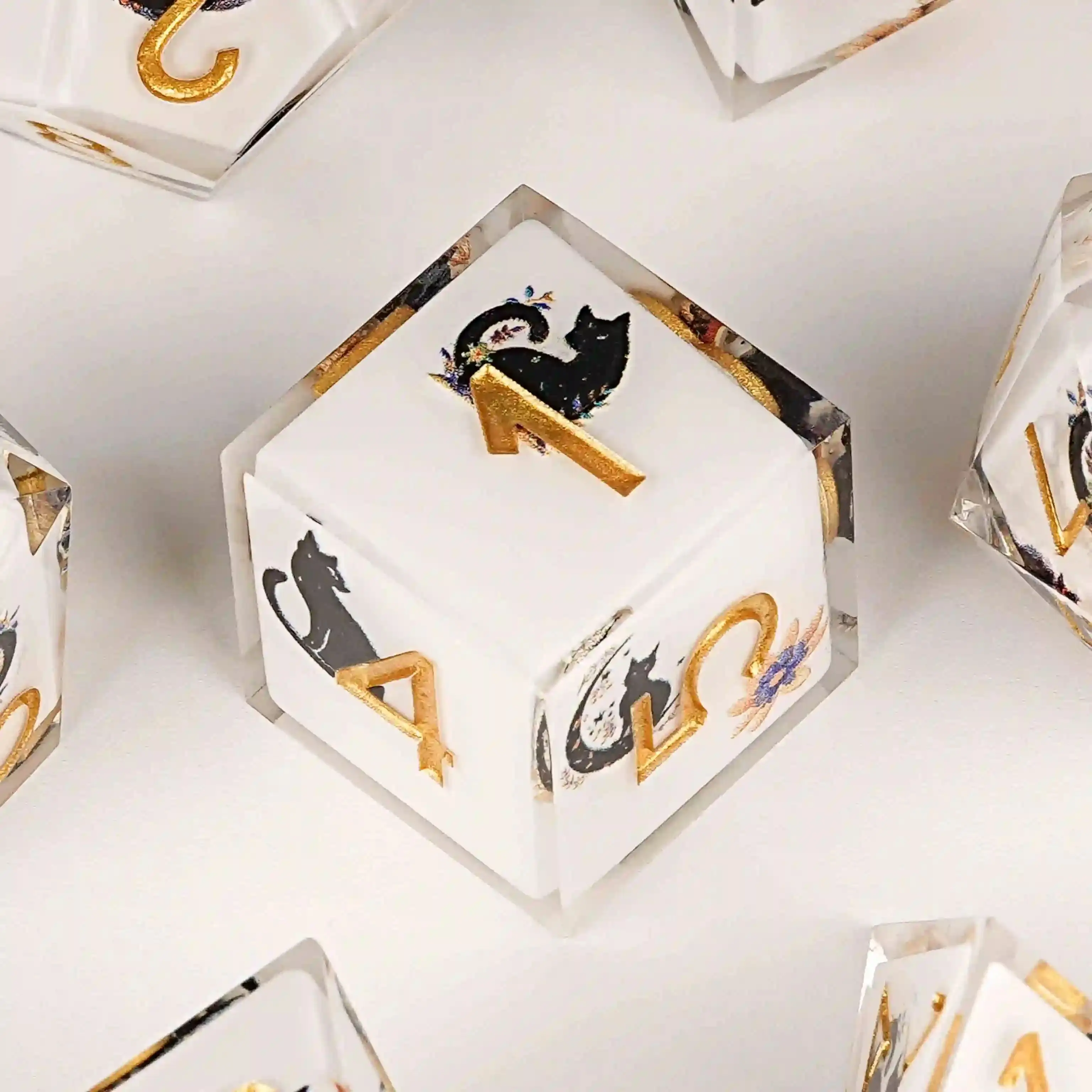 

1-7Pcs DND Black Cat Solid Resin Kitten Dice Set Multi-sided Polyhedral Dice for D&D Game COC Role Playing RPG Table
