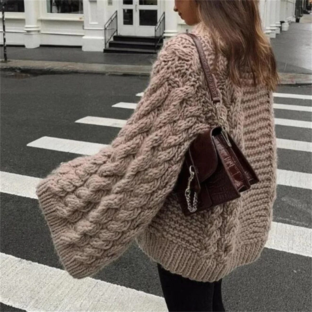 Moda damska Sweter z dzianiny w stylu vintage Jesień Zima O-neck Oversize Pullovers Solidny długi rękaw Kobiecy strój codzienny Swetry