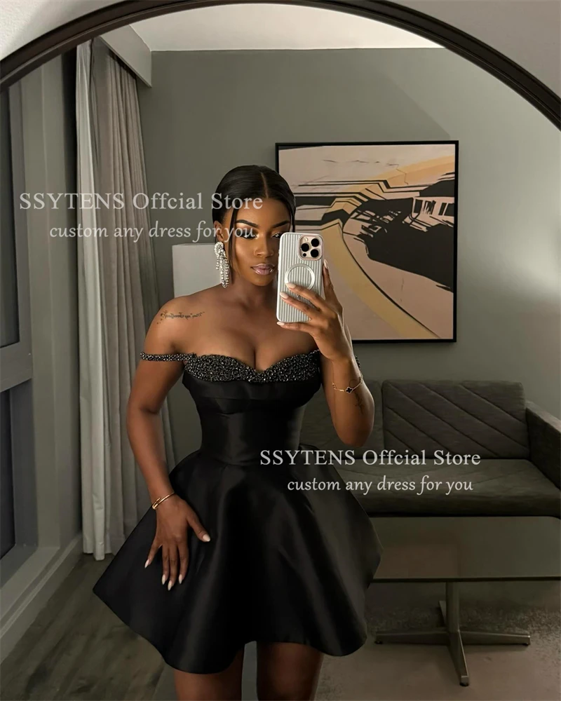 SSYTENS Mini abiti da sera neri sexy senza spalline Sweetheart Abiti da ballo Club Abiti corti da festa di compleanno personalizzati