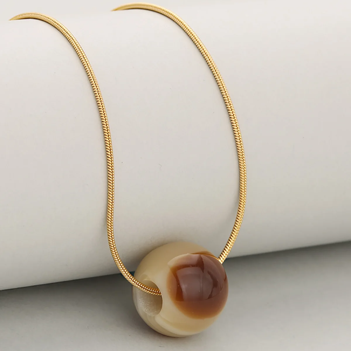 

Vintage Charm Imitation Tiger Eye Stone Geometric Stainless Steel Snake Chain Pendant Necklace for Men and Women, Trendy Jewelry