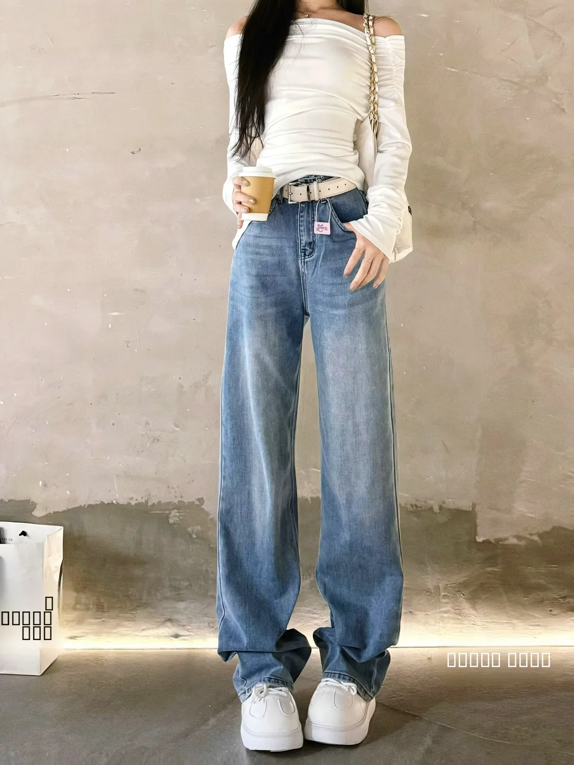 

Extended Length Wide Leg Jeans Women's High Waist Loose Fit Slimming Drapey Floor-Length Trousers for Tall Pear aped Body