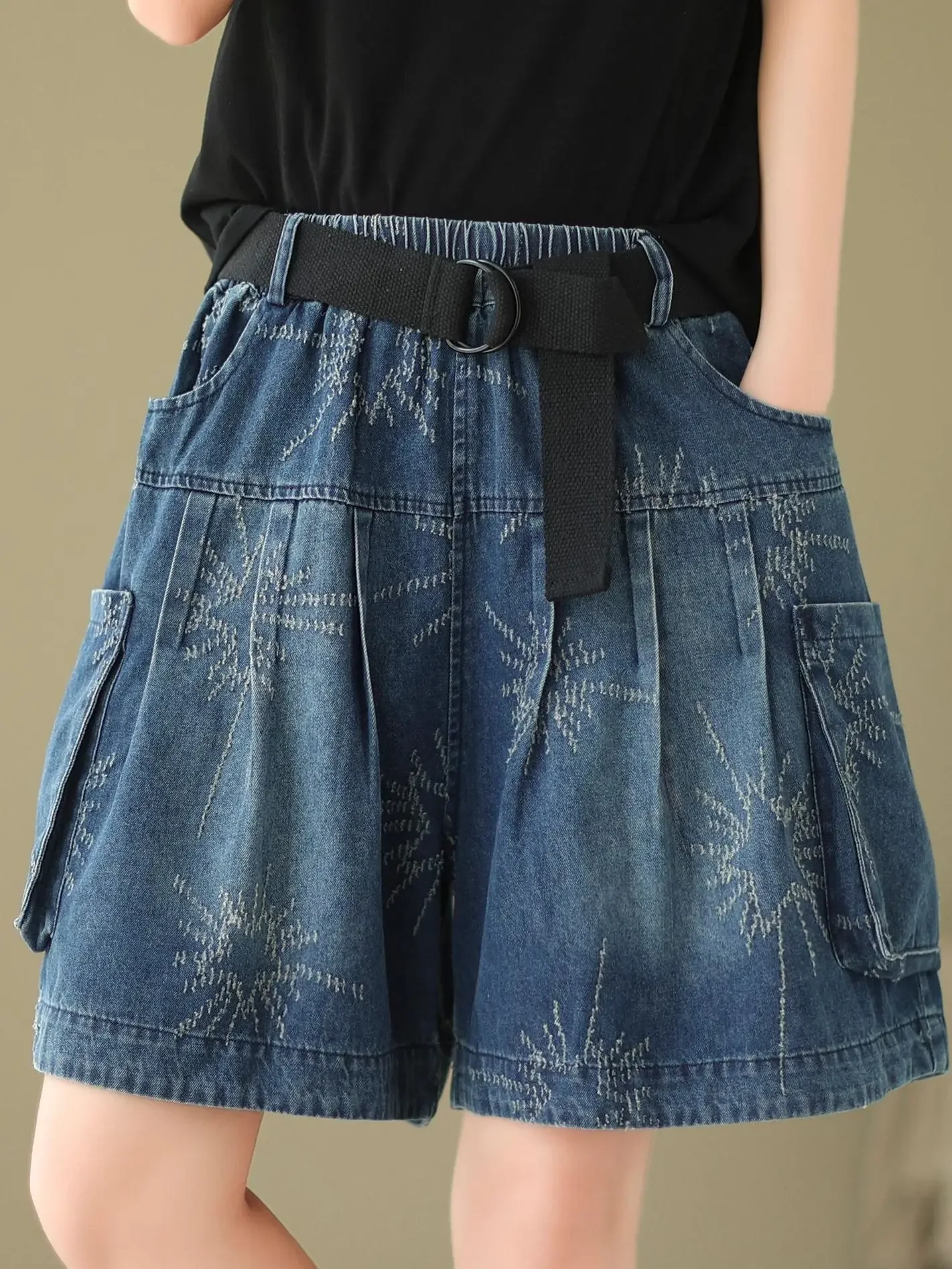 

MOJY Fashion Oversized Denim Wide Leg Shorts Women's Summer Loose Jacquard Versatile Elastic Waist Streetwear Knee Length Jeans